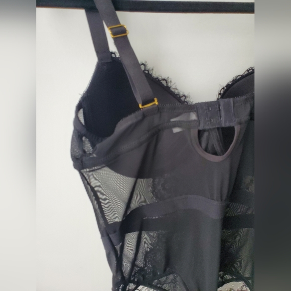 Sophie B. Mesh lace bodysuit lingerie - Picture 6 of 10